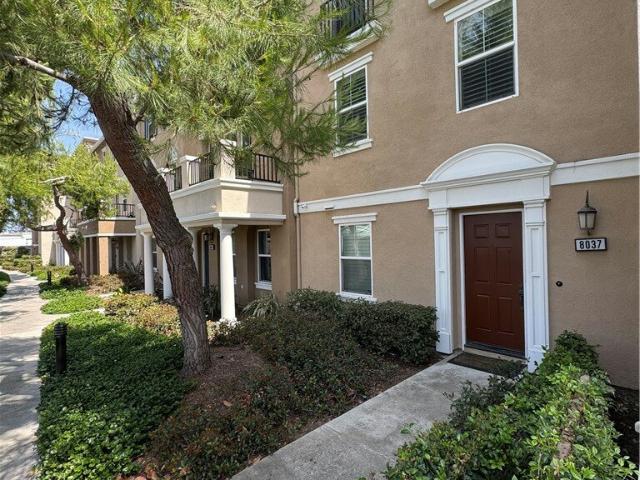 Condo for sale in Stanton
