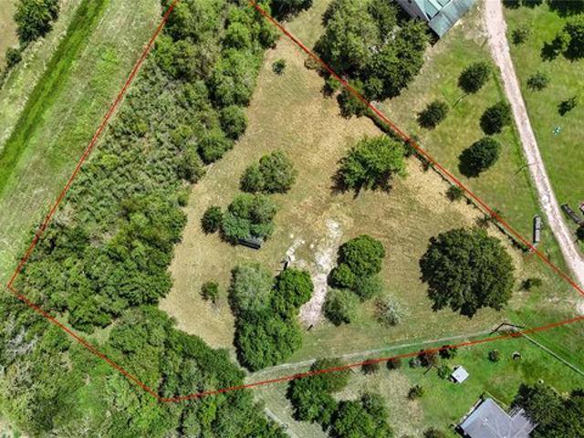 Land for sale in Needville, Fort Bend County