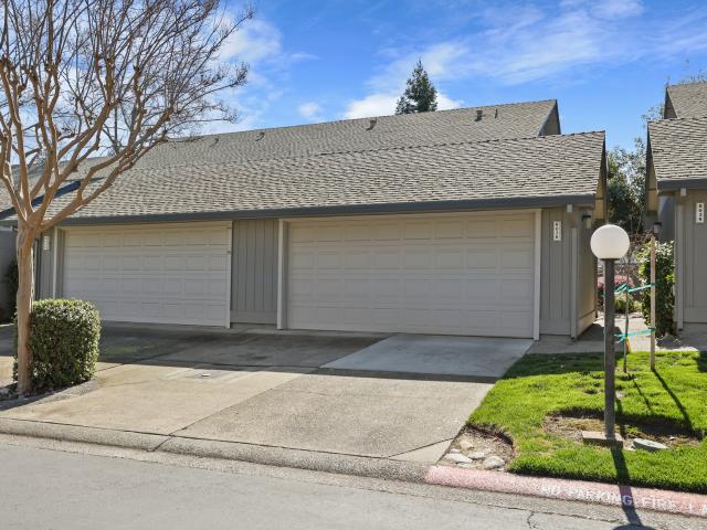 Townhouse for sale in Citrus Heights Townhouse for sale in Citrus Heights
