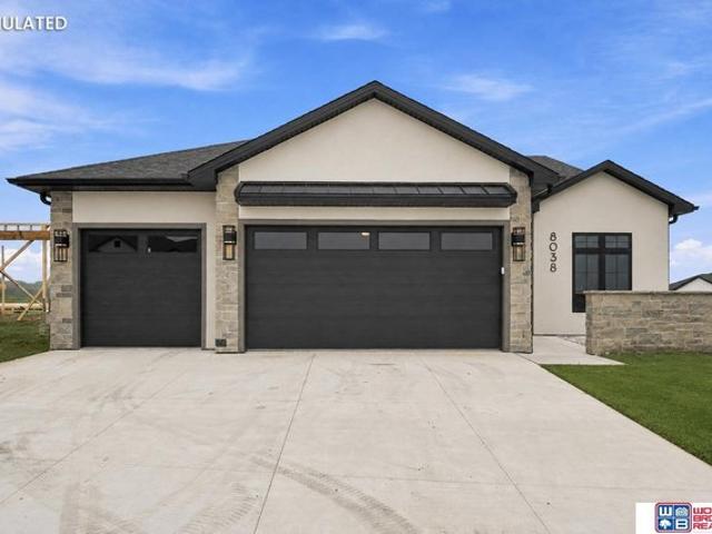 House for sale in 40th & 