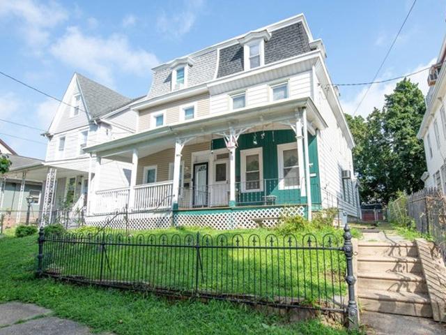 Townhouse for sale in Philadelphia, Pennsylvania