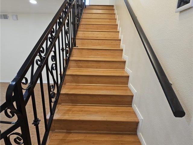 Duplex for rent in Downey, California