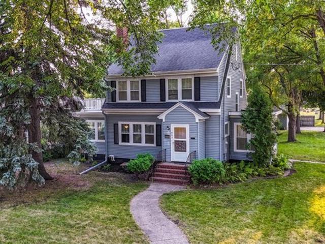 House for sale in Moorhead, Minnesota