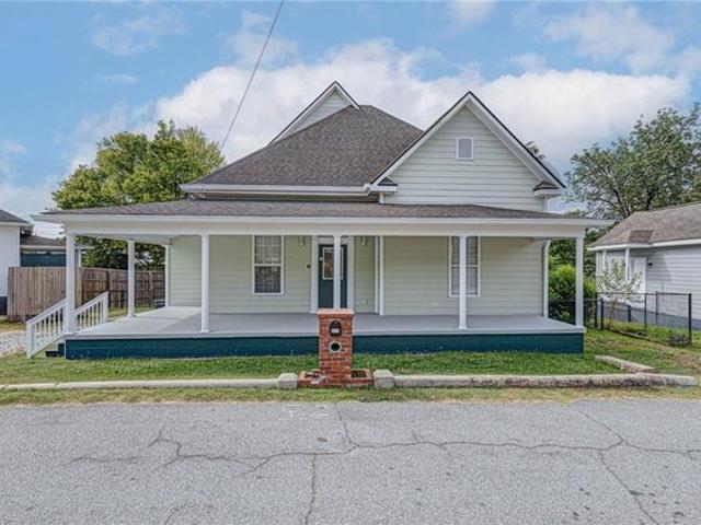 House for sale in Phenix City, Alabama