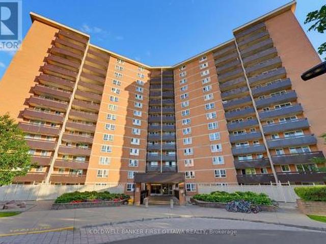 Condo for sale in Beacon Hill South, Ottawa