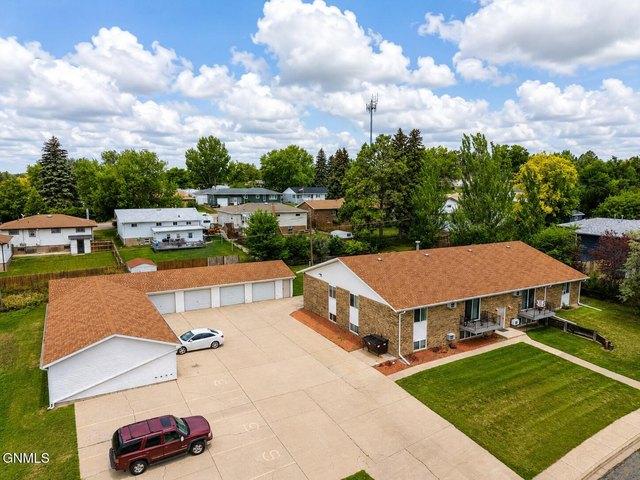 House for sale in Mandan, North Dakota