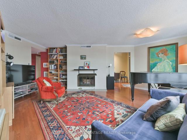 Condo for sale in Woburn, Ontario