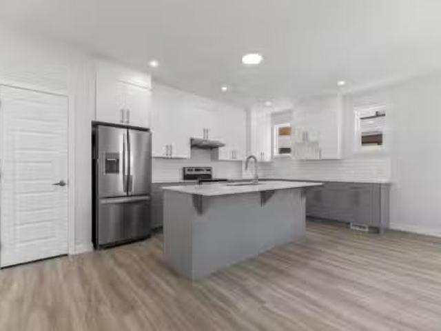 Condo for sale in Northwest, Alberta