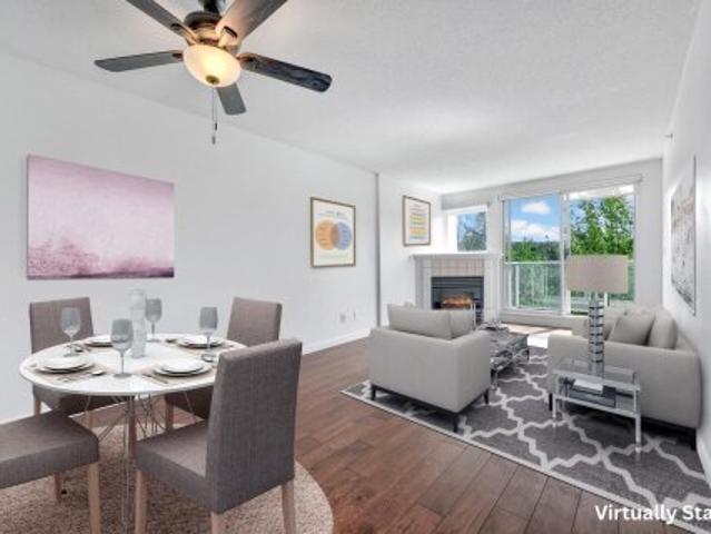 Apartment for sale in Surrey, British Columbia
