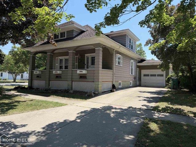 House for sale in Owosso, Michigan