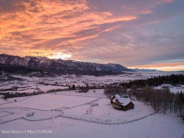 House for sale in Alpine House for sale in Alpine