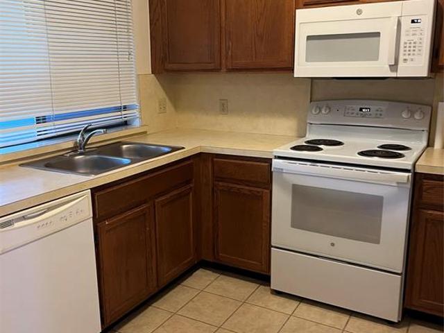 Townhouse for sale in Keller, Tarrant County