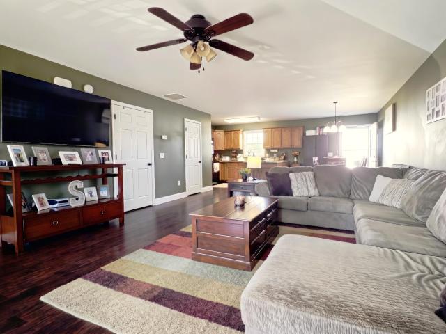 Townhouse for sale in Grottoes, Rockingham County