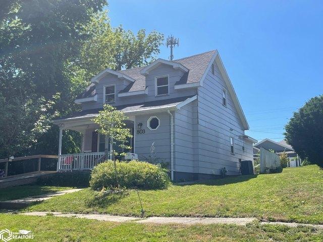 House for sale in Grinnell, Iowa