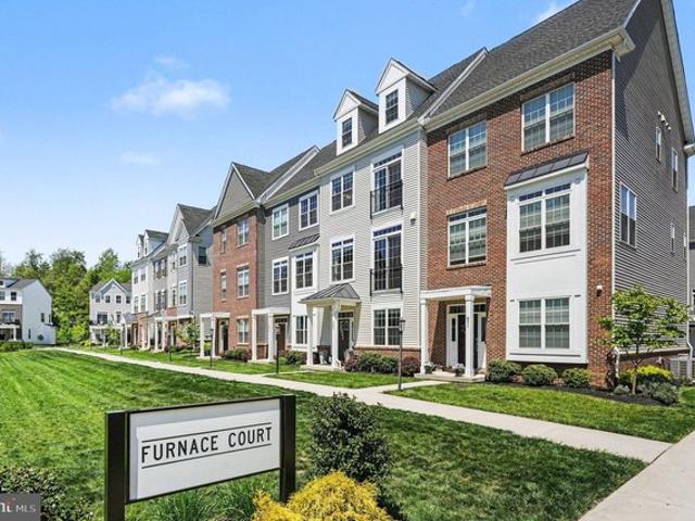 Townhouse for sale in Chester, Pennsylvania