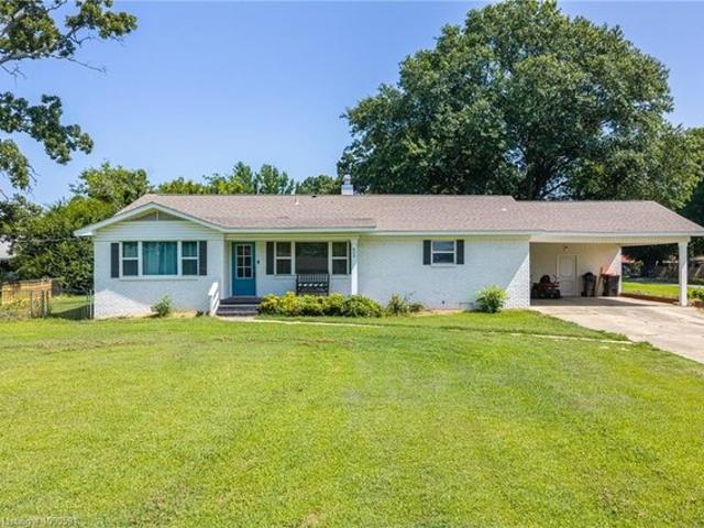House for sale in Ark