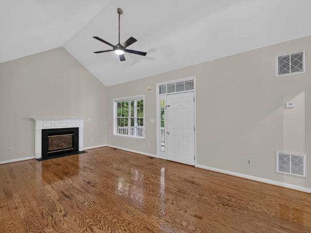 House for sale in Lake Monticello