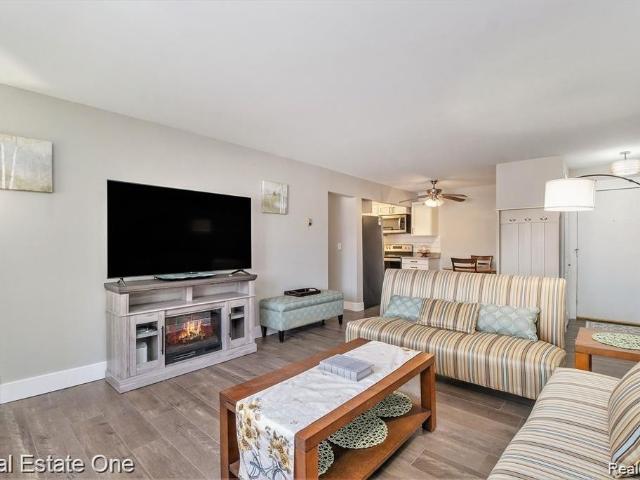 Property for rent in Rochester, Michigan