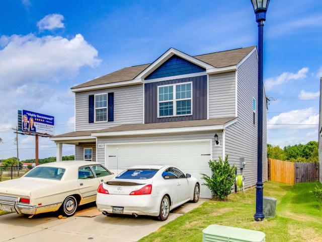 House for sale in Gilbert, South Carolina