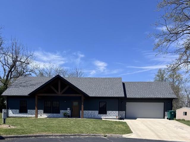 House for sale in Mountain Grove, Missouri