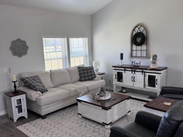 House for sale in Mountain Grove, Missouri