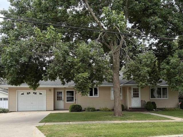 House for sale in Wellsburg, Iowa
