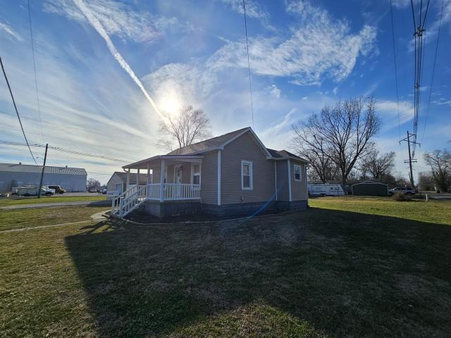 House for sale in Kell, Illinois