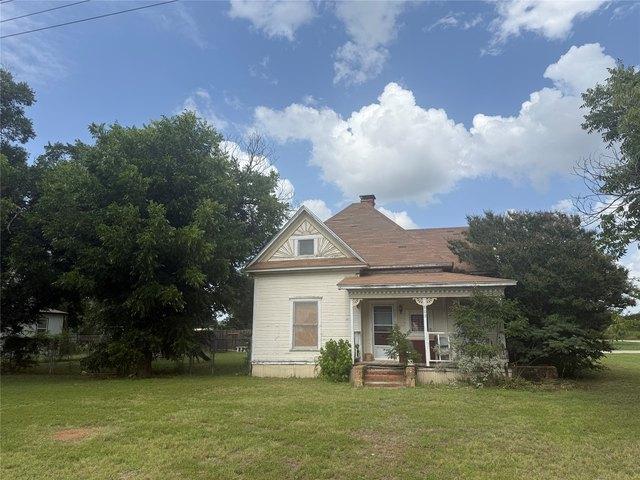 House for sale in Bangs, Texas