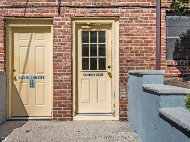 Property for rent in Springfield, New Jersey
