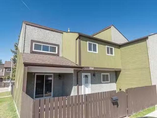 Condo for sale in Wedgewood, Alberta