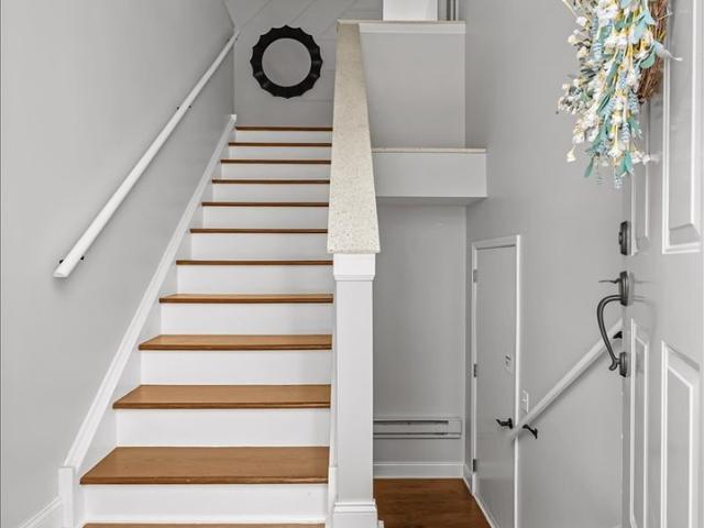 Townhouse for sale in Carpentersville, Illinois