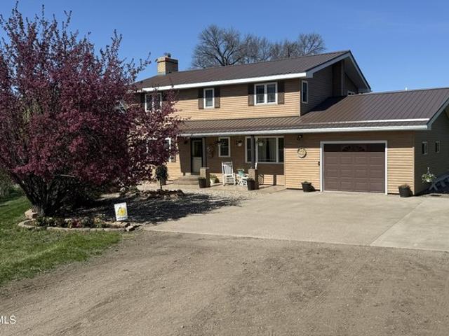 House for sale in Linton, North Dakota
