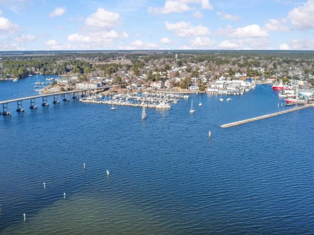 Land for sale in Oriental, North Carolina