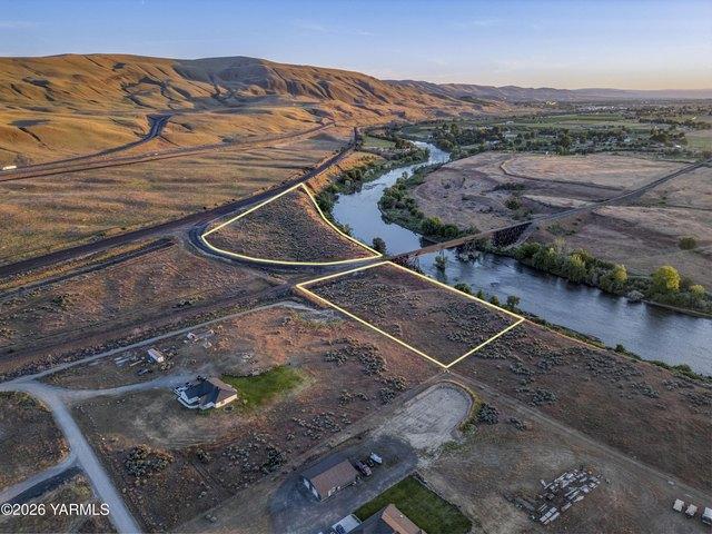 Land for sale in Prosser, Washington