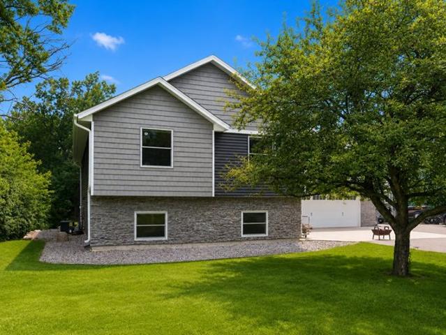 House for sale in Lake Elmo, Minnesota