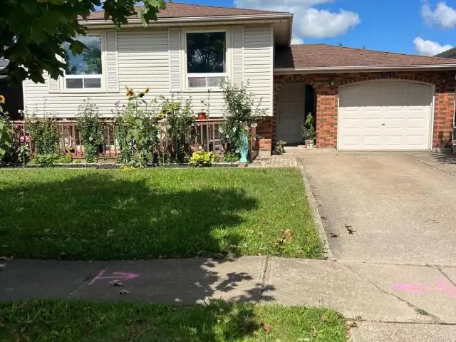 House for rent in Niagara Falls, Golden Horseshoe