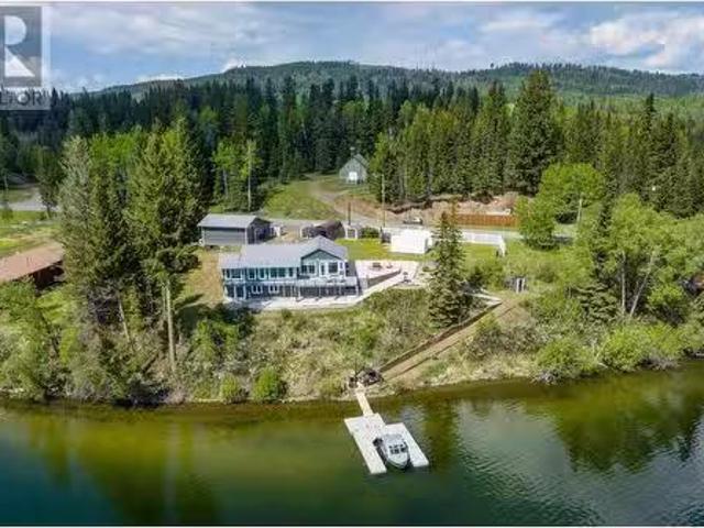 House for sale in Caribou Hide, British Columbia