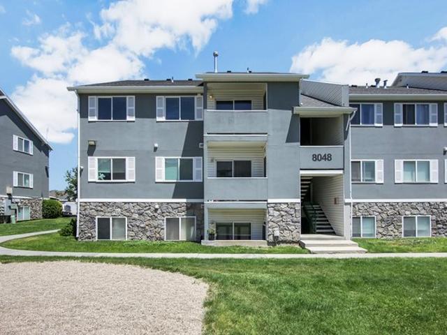 Condo for sale in Magna, Utah