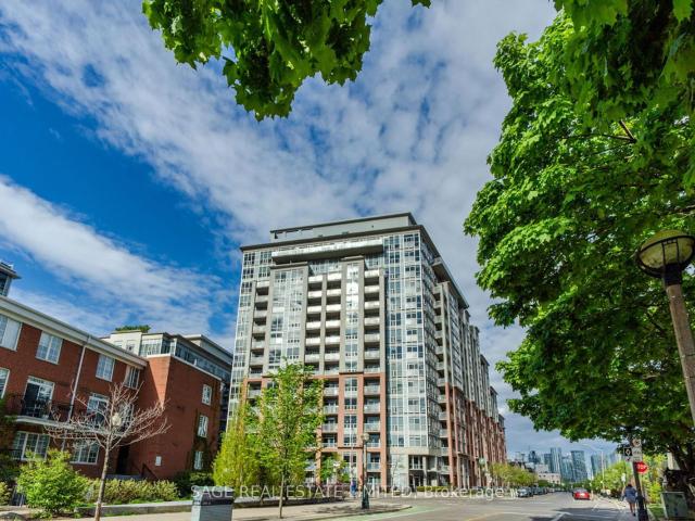 Condo for sale in Toronto, Golden Horseshoe