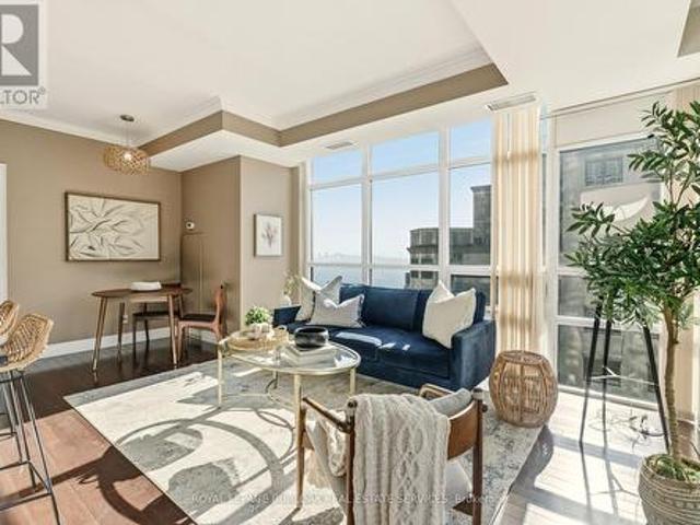 Condo for sale in Burlington, Ontario