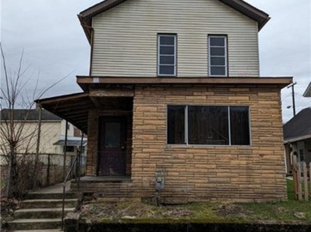 House for sale in Wellsville, Ohio