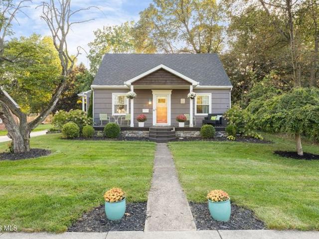 House for sale in Perrysburg, Ohio