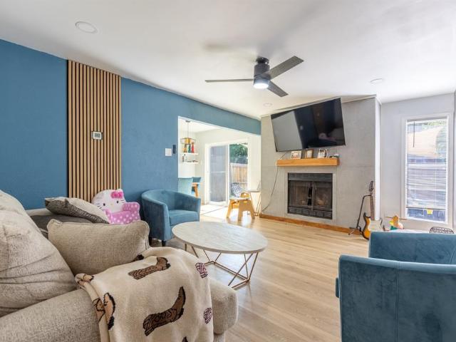 Townhouse for sale in Garland