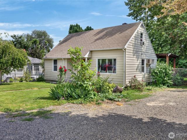 House for sale in Grandview, Washington