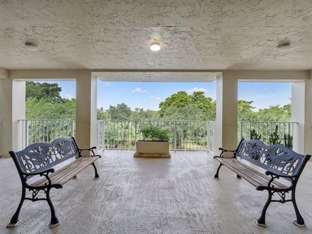 Condo for sale in Pompano Beach, Florida