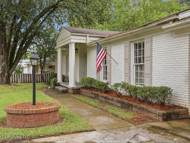 House for sale in Clinton, Mississippi