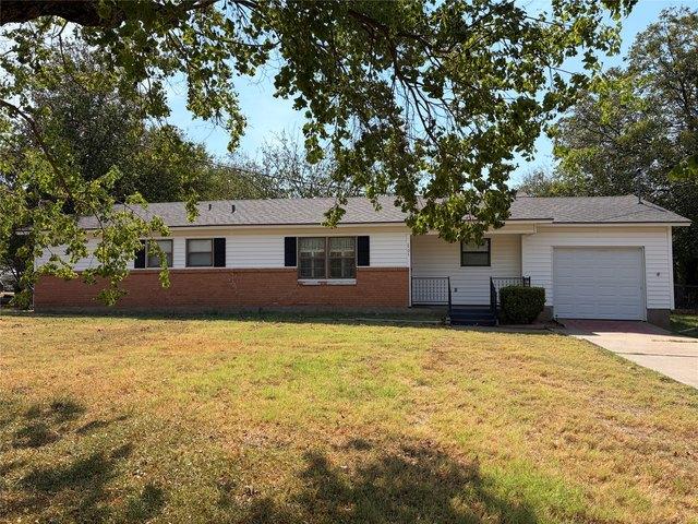 House for sale in Itasca, Hill County