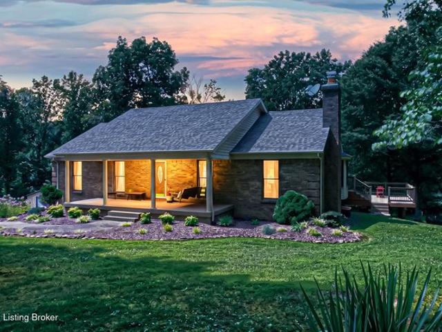 House for sale in Lebanon Junction, Kentucky