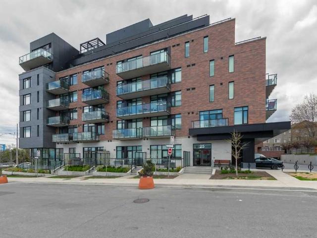 Office for sale in Woburn, Ontario