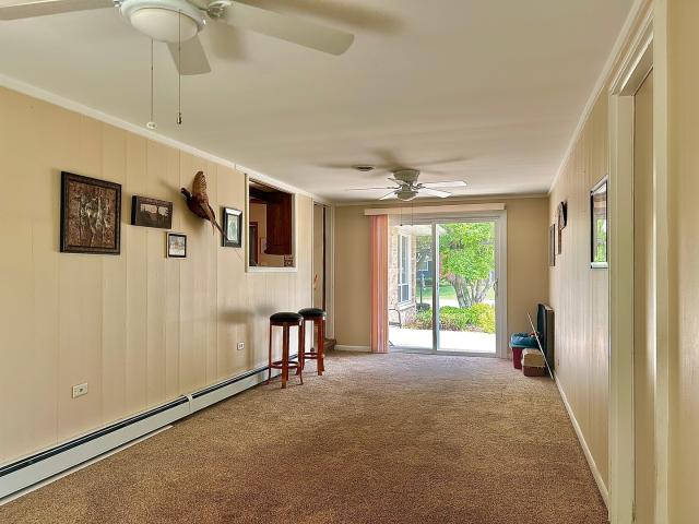 House for sale in Mchenry, Illinois